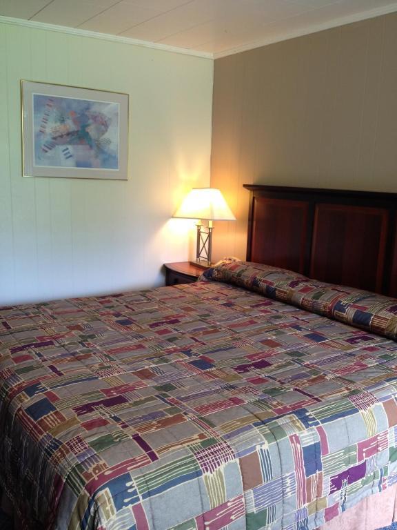 Ridge Top Motel - Bryson City Room photo
